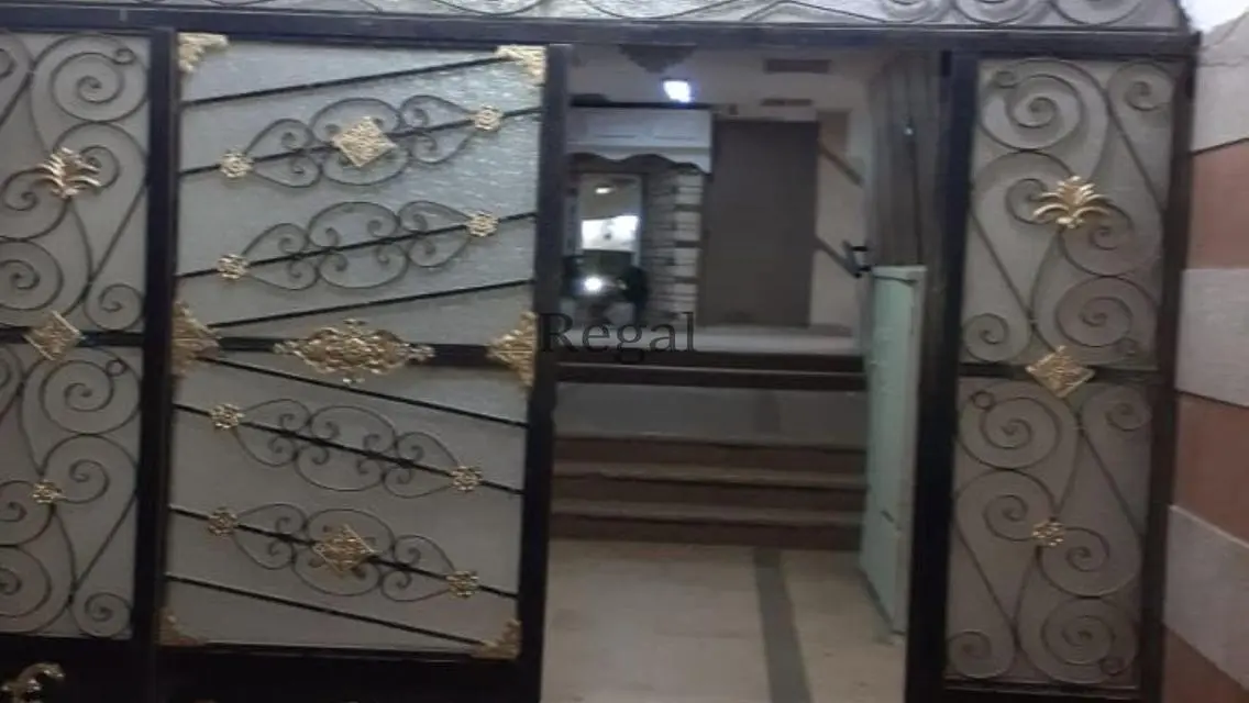 شقة رائعة 3 غرف نوم للبيع في موقع متميز