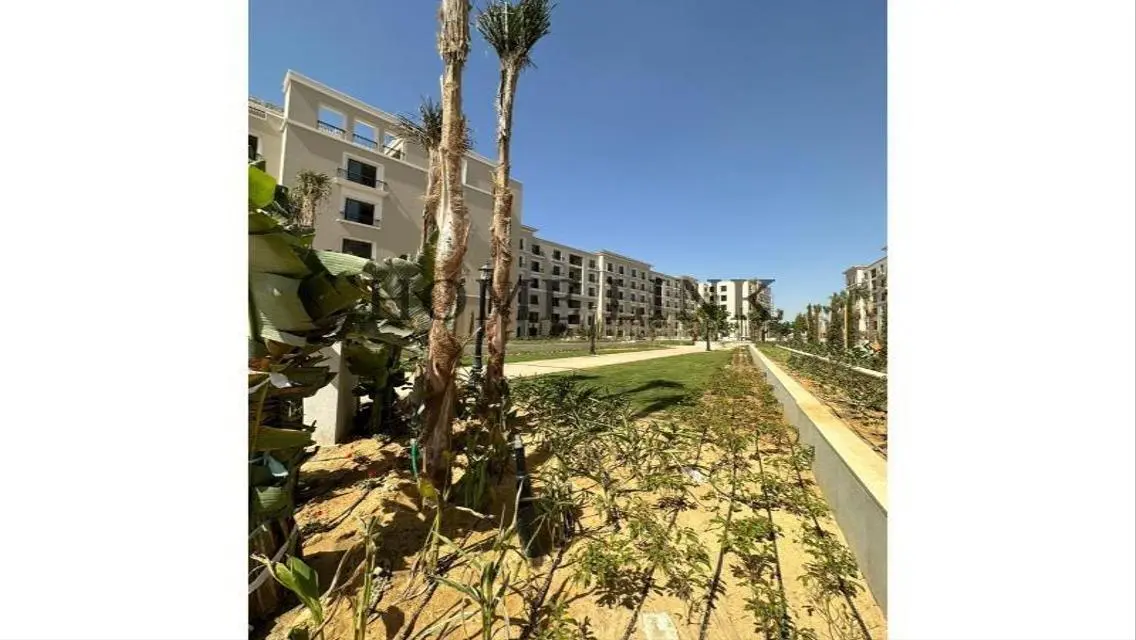 Stunning Villa in Village West with Full Amenities