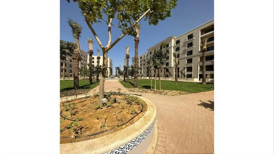 Stunning Villa in Village West with Full Amenities