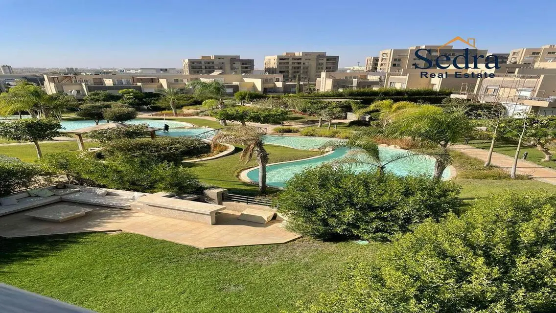 Stunning 3-Bedroom Apartment for Sale by the Lakes