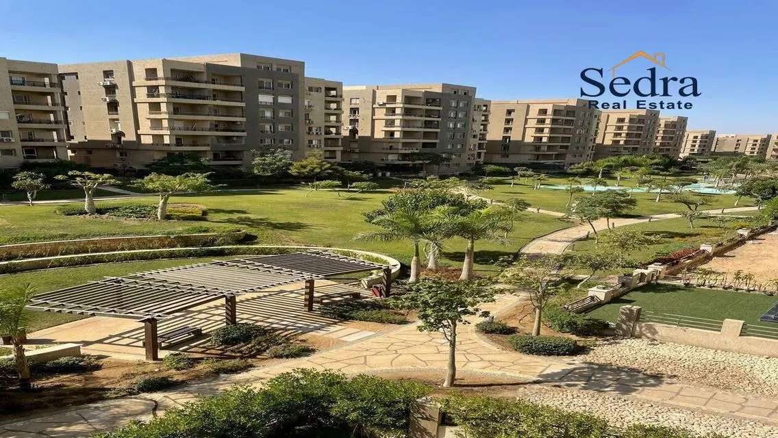 Stunning 3-Bedroom Apartment for Sale by the Lakes