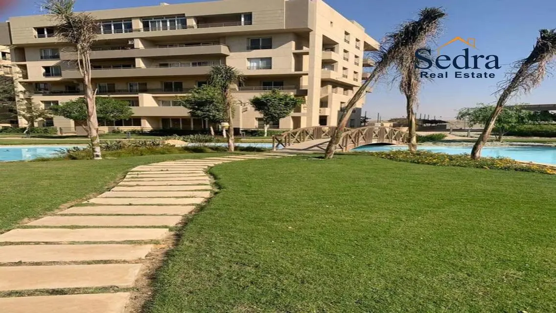 Stunning 3-Bedroom Apartment for Sale by the Lakes
