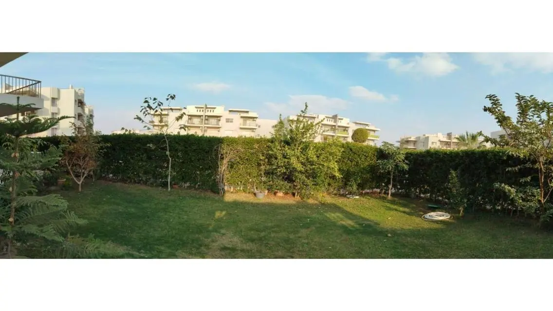 Luxury Apartment with 30000 Square Meters in a Prime Location