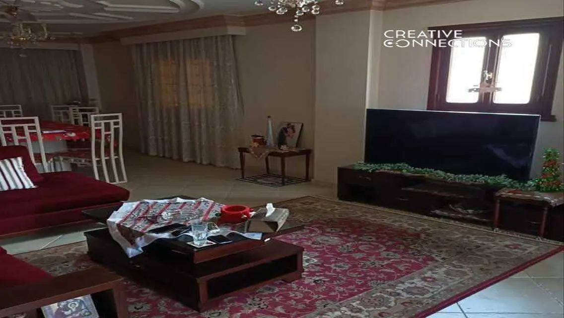 شقة رائعة للبيع بثمانية ملايين