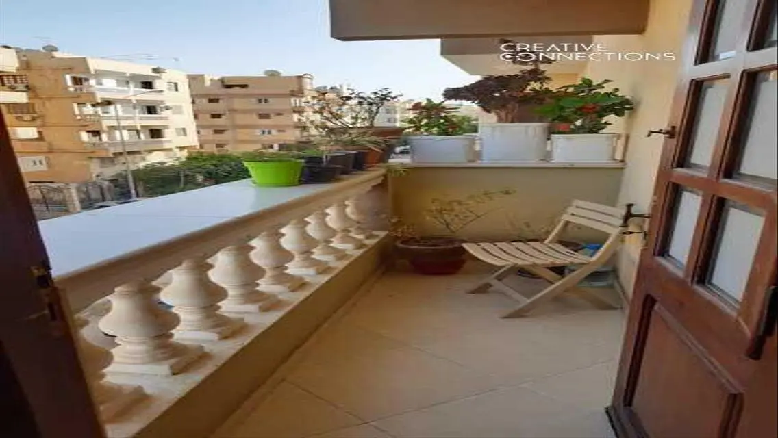 شقة رائعة للبيع بثمانية ملايين