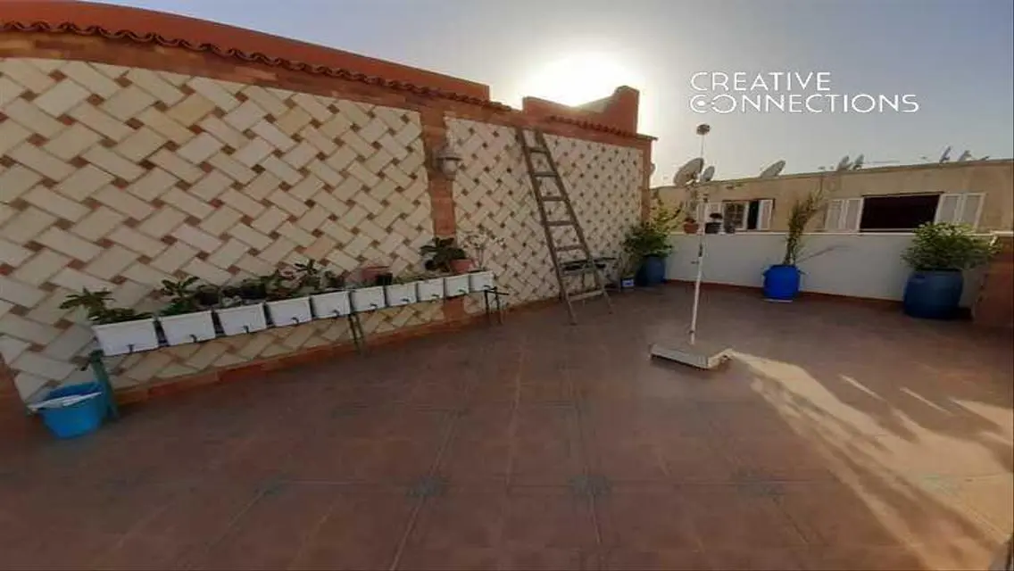 شقة رائعة للبيع بثمانية ملايين