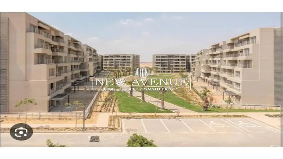 Luxury Apartment with Spacious Design in City Center