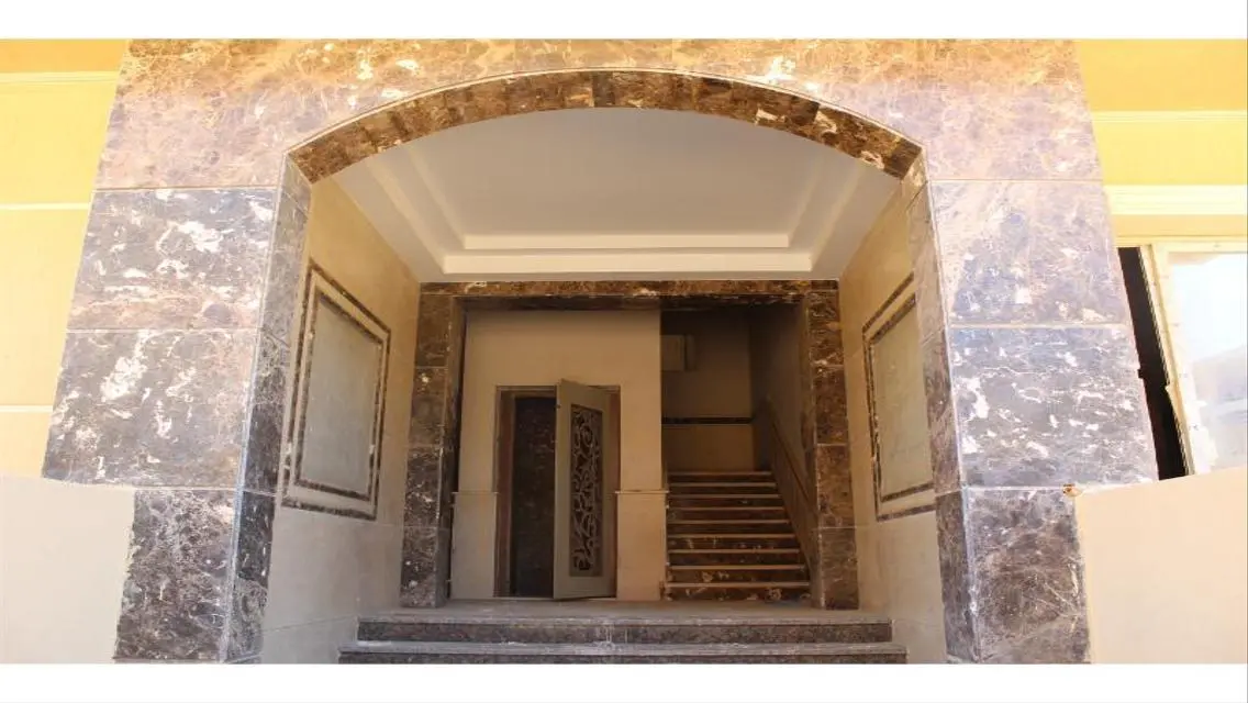 Spacious 3-Bedroom Apartment in the Heart of the City