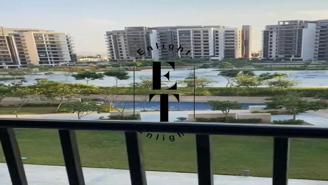 فيلا فاخرة تطل على البحيرات مع جميع المرافق