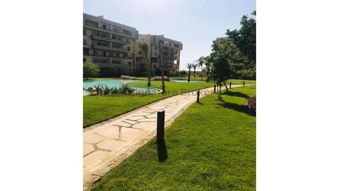 Luxury Apartment for Sale in Lakeside Area