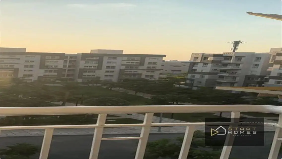 Luxurious Apartment with Spacious Living Area