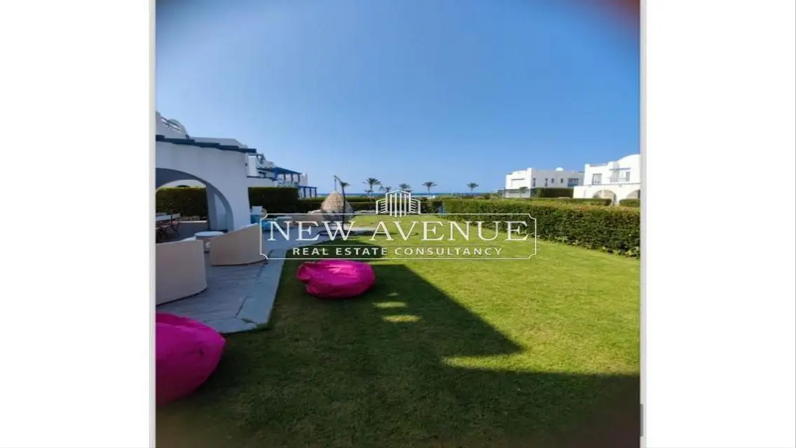 Luxury Apartment with Spacious Layout and Maid's Room