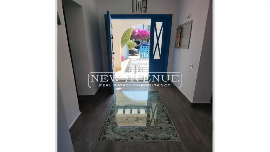 Luxury Apartment with Spacious Layout and Maid's Room