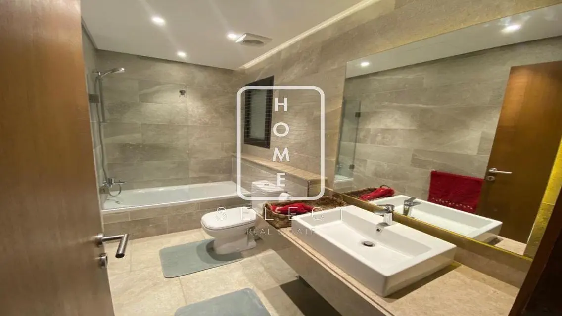 Luxury Apartment at SixWest
