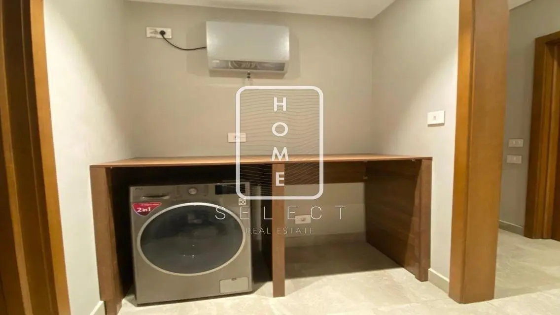 Luxury Apartment at SixWest