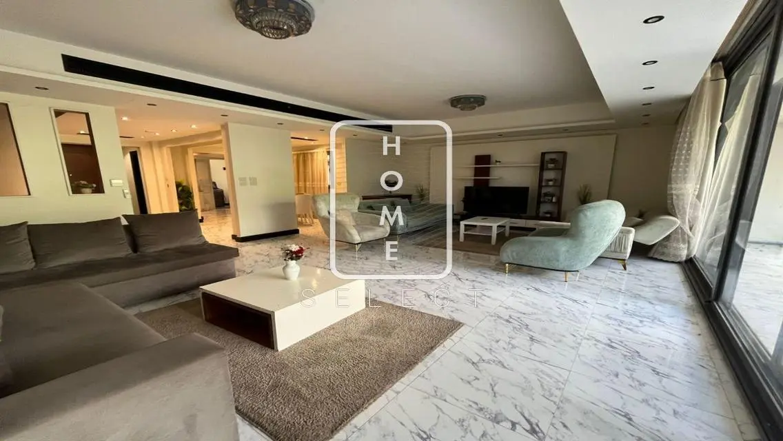 Luxury Apartment with Modern Design