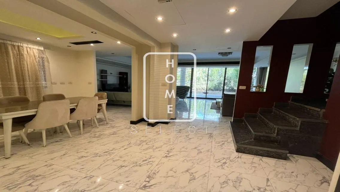 Luxury Apartment with Modern Design