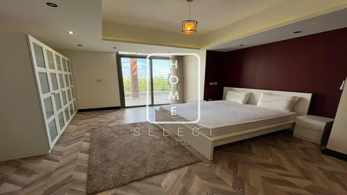 Luxury Apartment with Modern Design