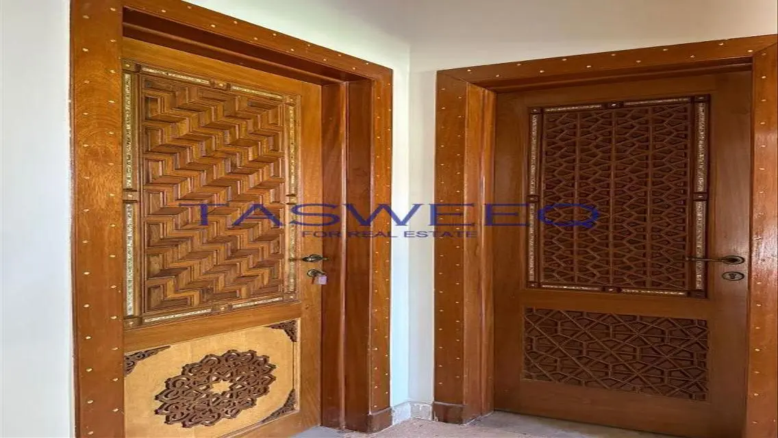 Luxurious Villa for Sale in a Prime Location