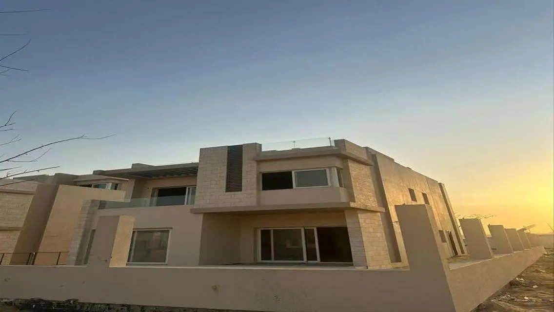 Luxury Villa for Sale with Private Pool and Garden