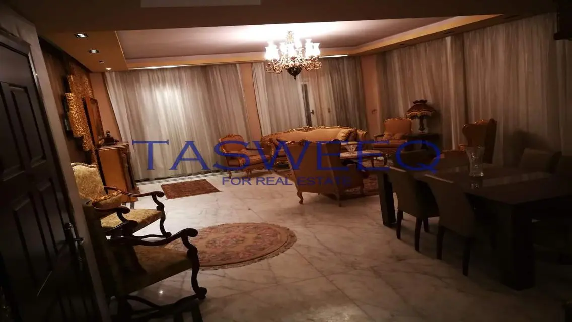 شقة فاخرة للبيع