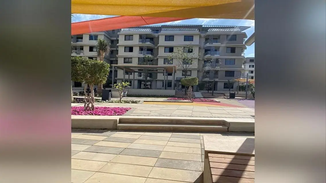 فيلا بحديقة ومسبح خاص في موقع متميز