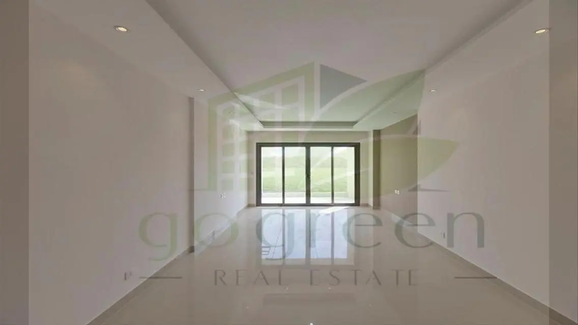 Luxurious Villa for Sale with Spacious Amenities