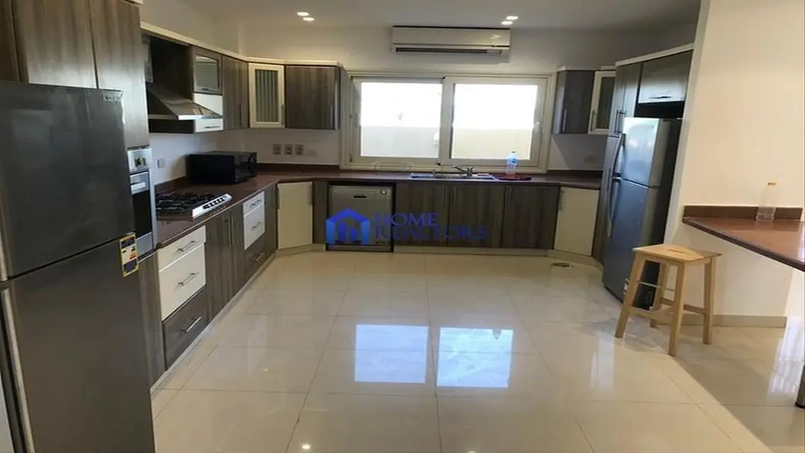 Luxury Villa with Private Pool and Study Room