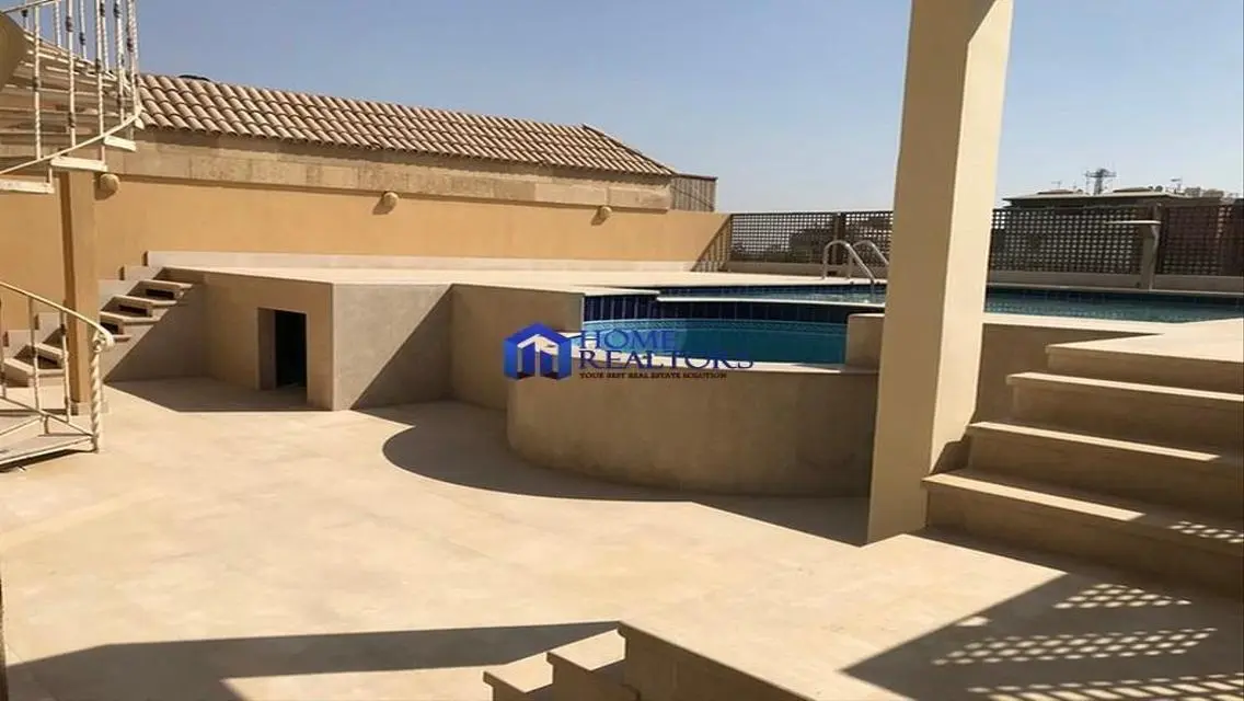 Luxury Villa with Private Pool and Study Room