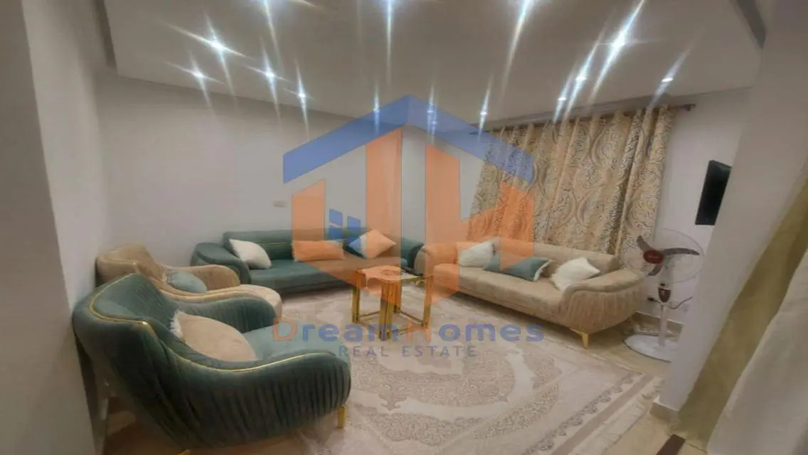شقة فاخرة للإيجار في وسط المدينة