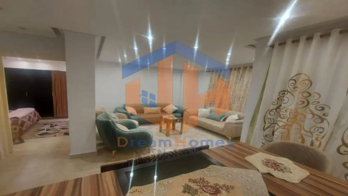 شقة فاخرة للإيجار في وسط المدينة