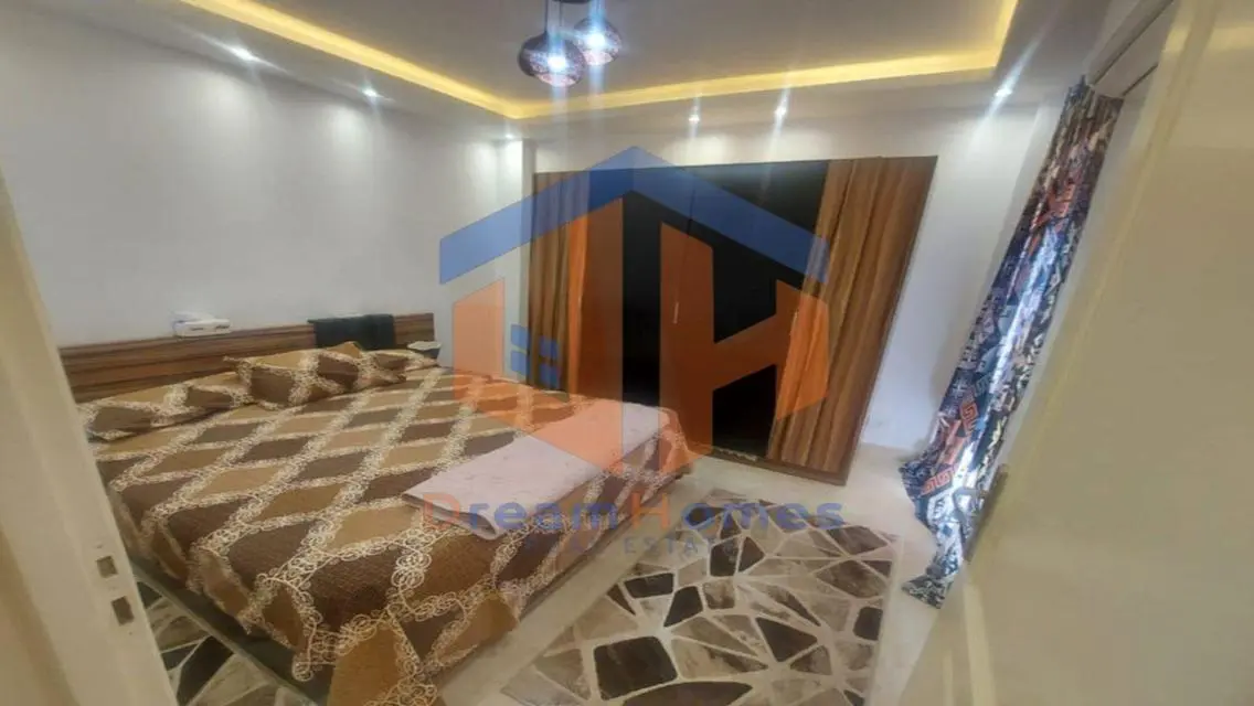 شقة فاخرة للإيجار في وسط المدينة