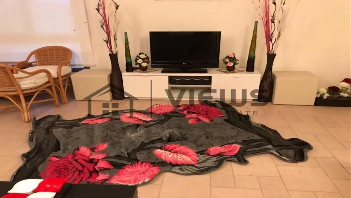 فيلا فاخرة للبيع في ماراسي