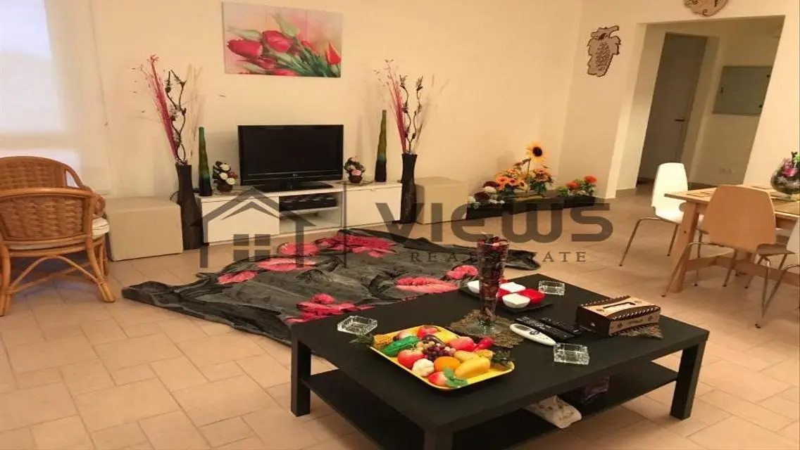 فيلا فاخرة للبيع في ماراسي
