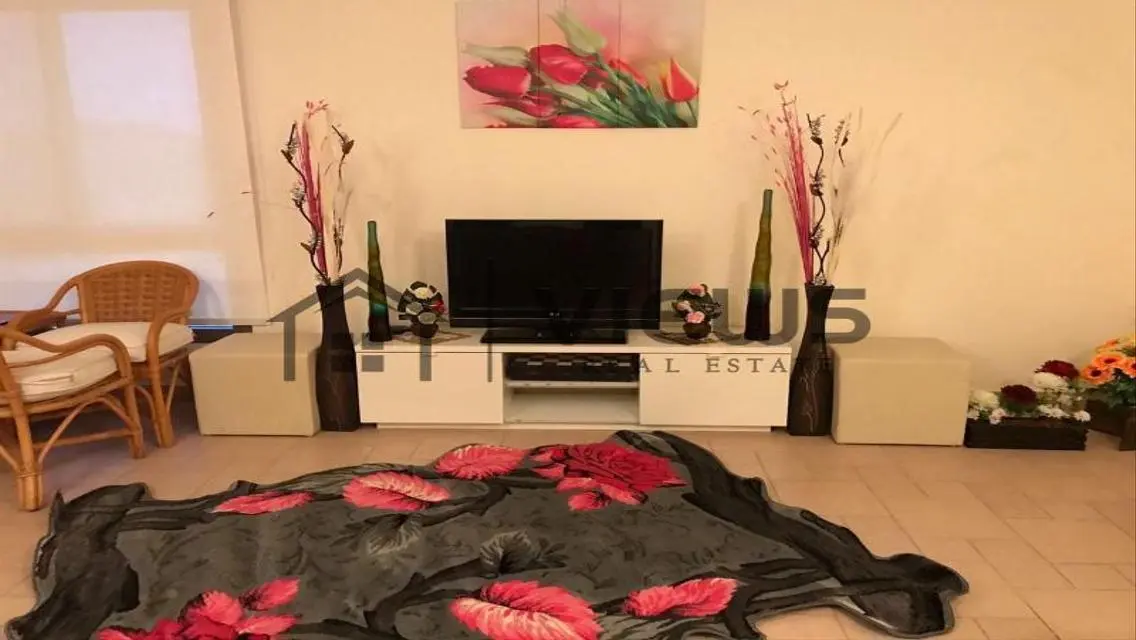 فيلا فاخرة للبيع في ماراسي