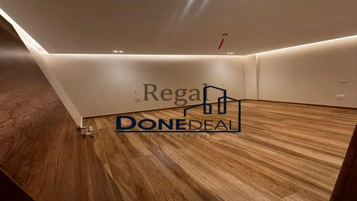 Stunning 260 m² Apartment for Sale in West Somid Pamiz