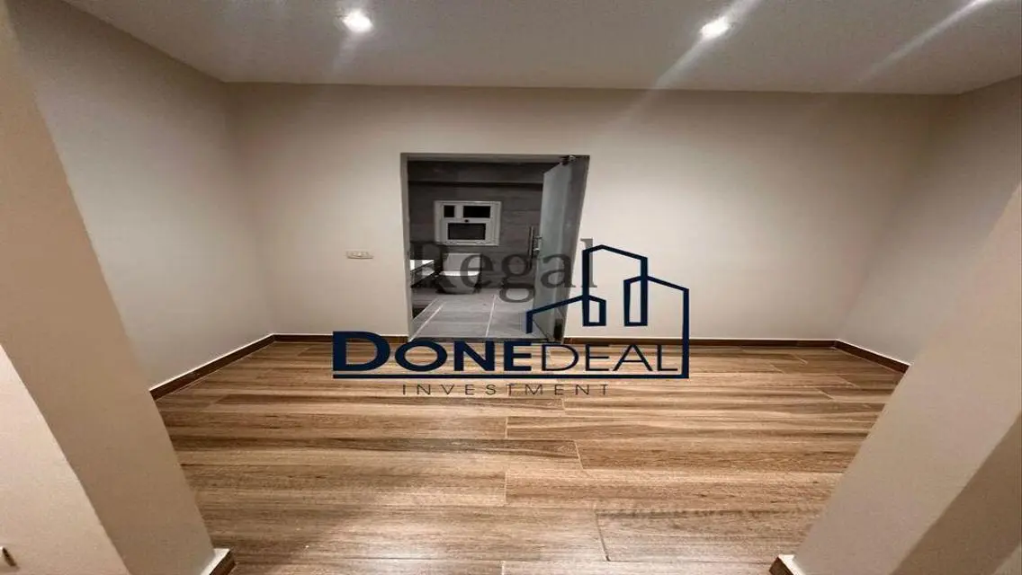 Stunning 260 m² Apartment for Sale in West Somid Pamiz