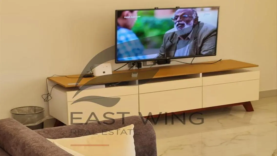 فيلا فاخرة للبيع في موقع رئيسي