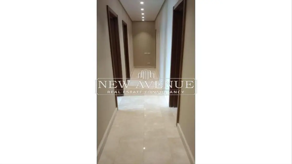 Luxury Apartment in V-Residence-188