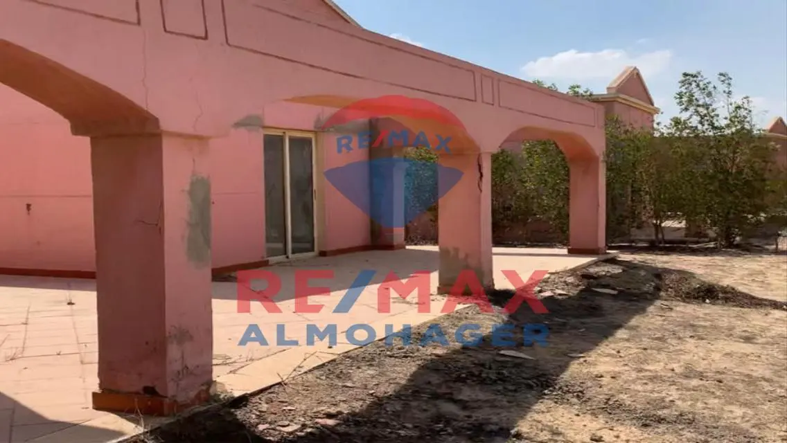 Luxury Apartment for Sale - 500 sqm