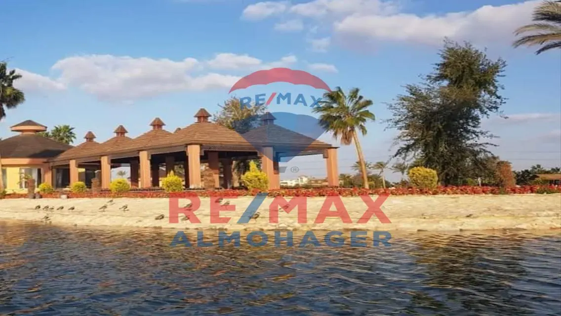 Luxury Apartment for Sale - 500 sqm