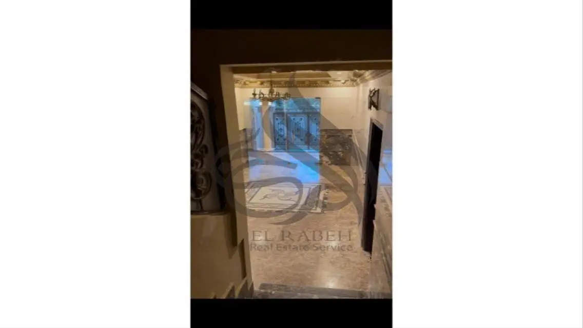 Luxury Apartment with Balcony and Security Guard