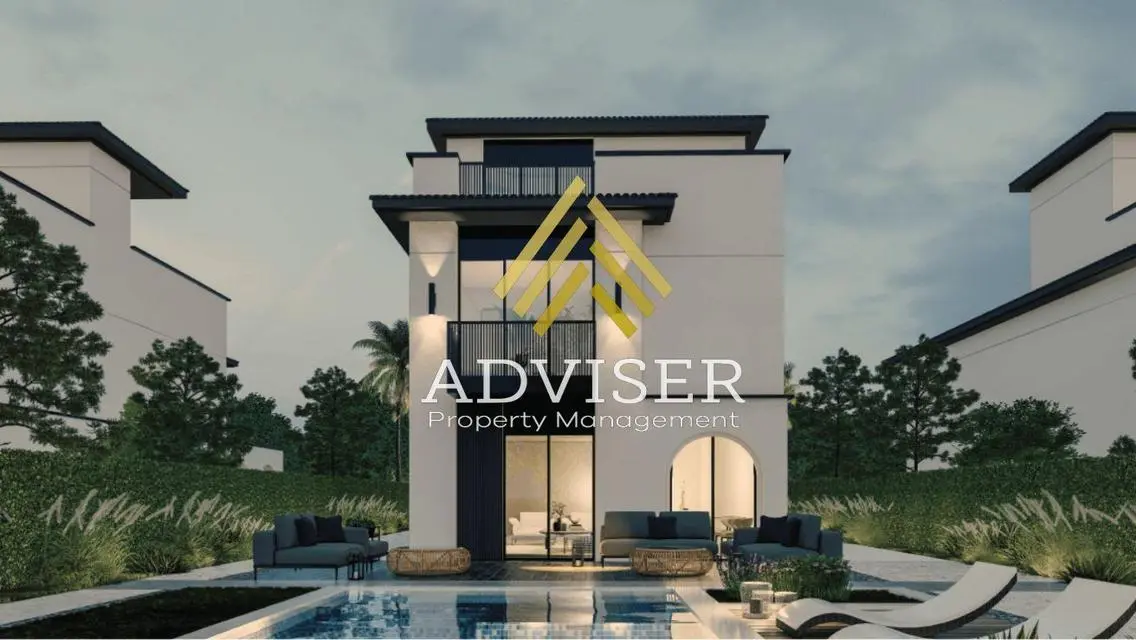 Stunning 3-Bedroom Apartment with Lake View
