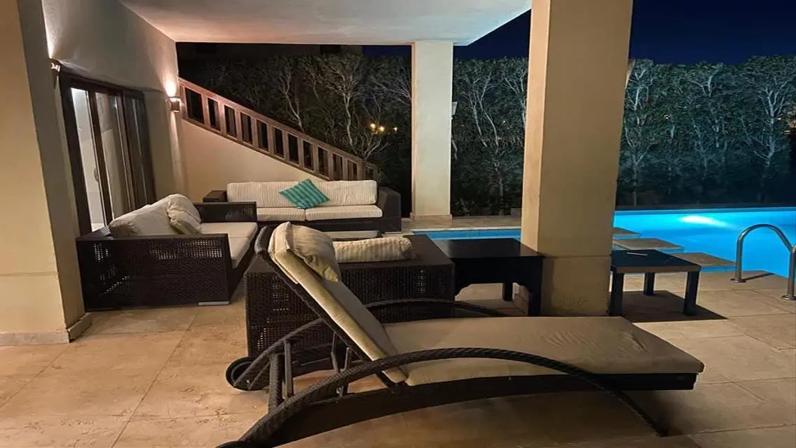 Luxurious Villa with Spacious Layout for Sale in Prime Location