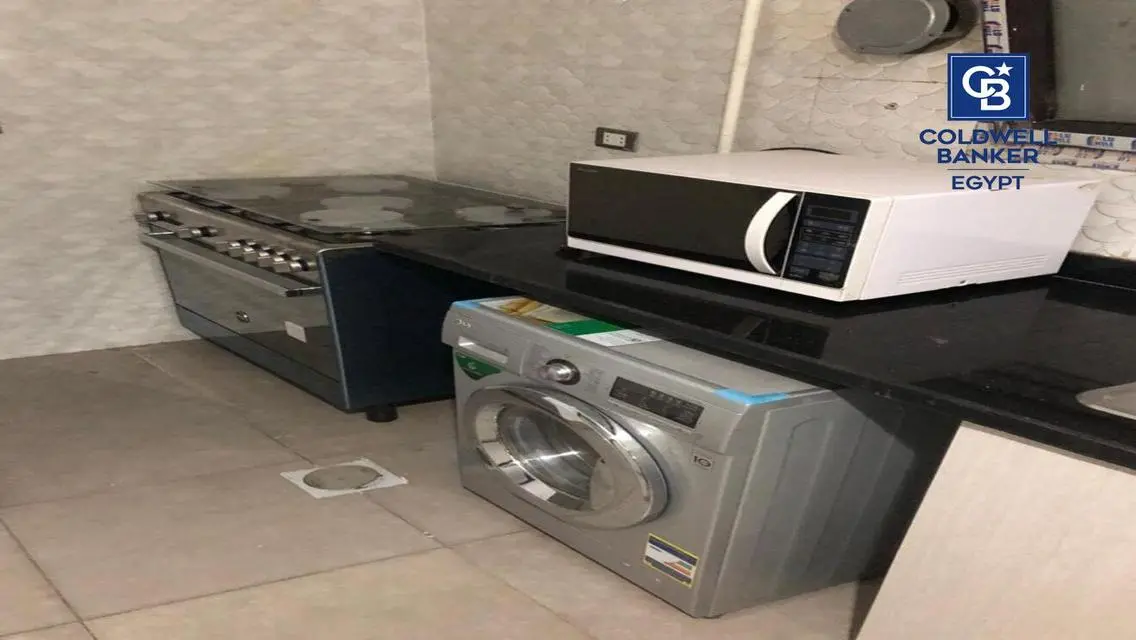 Luxury Apartment in the Heart of Cairo - Attractive Price 70,000 EGP