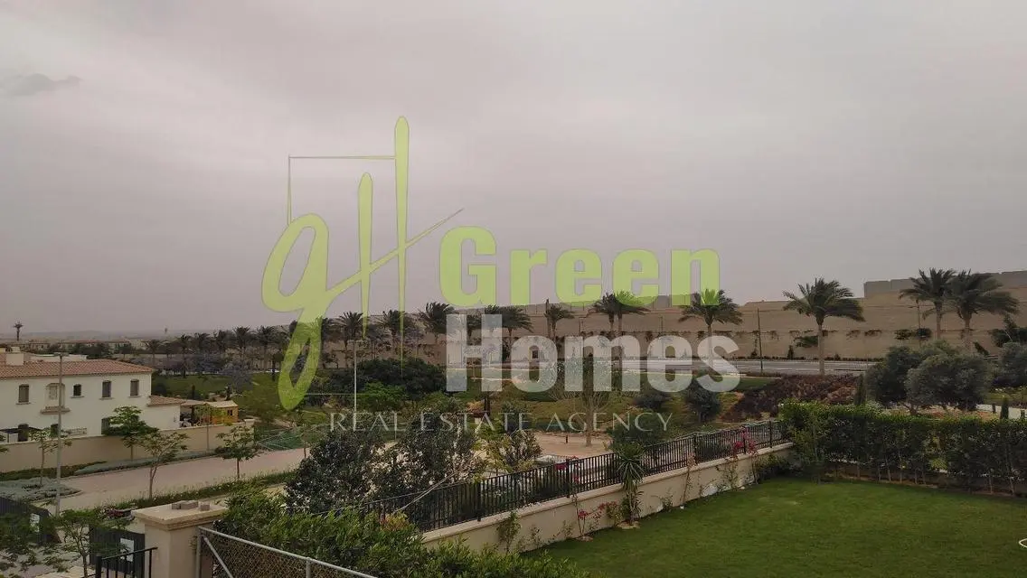 Stunning Villa with Private Pool and Spacious Layout