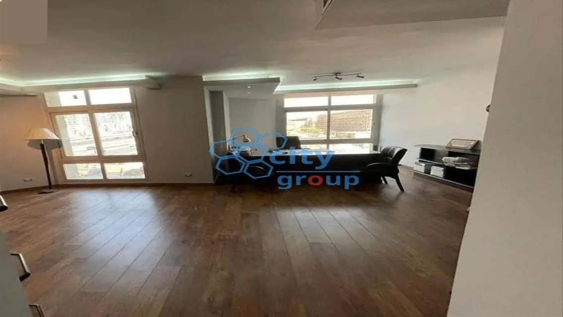 Spacious 450 sqm Apartment for Sale