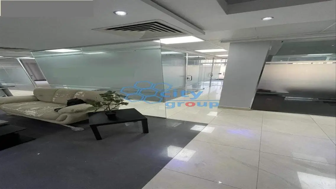 Spacious 450 sqm Apartment for Sale