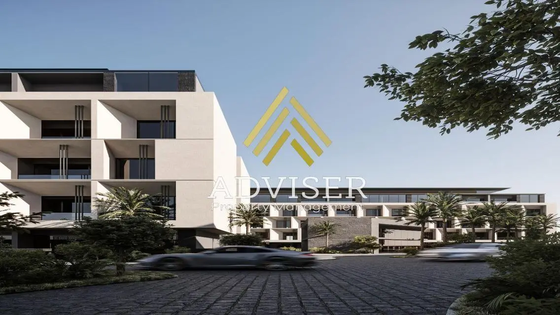 Luxury Apartment of 250 sqm Overlooking Main Landmark