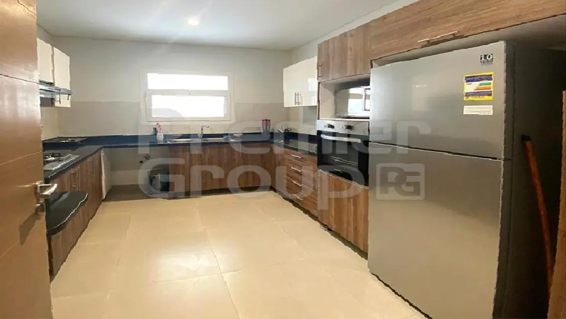 Stunning Apartment with 2500 Square Meters in Prime Location